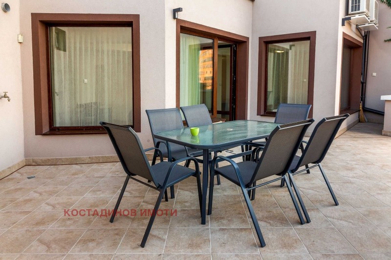 De inchiriat  Etajul casei Plovdiv , Mladejci Hâlm , 180 mp | 48091000 - imagine [16]
