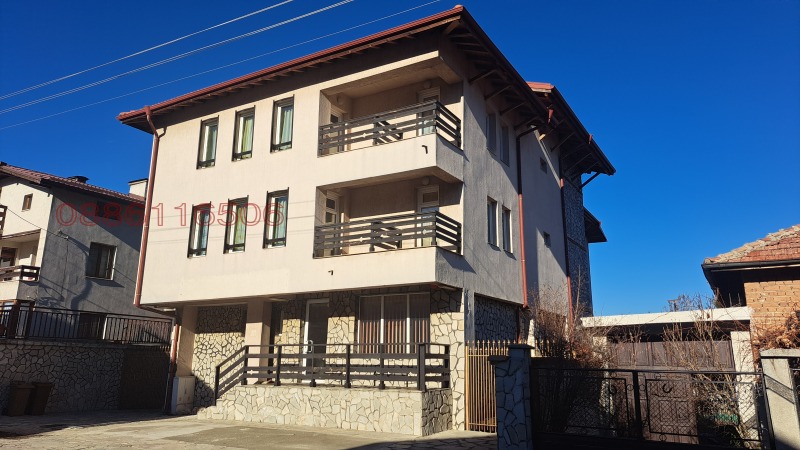 Дава под наем СТАЯ, гр. Банско, област Благоевград