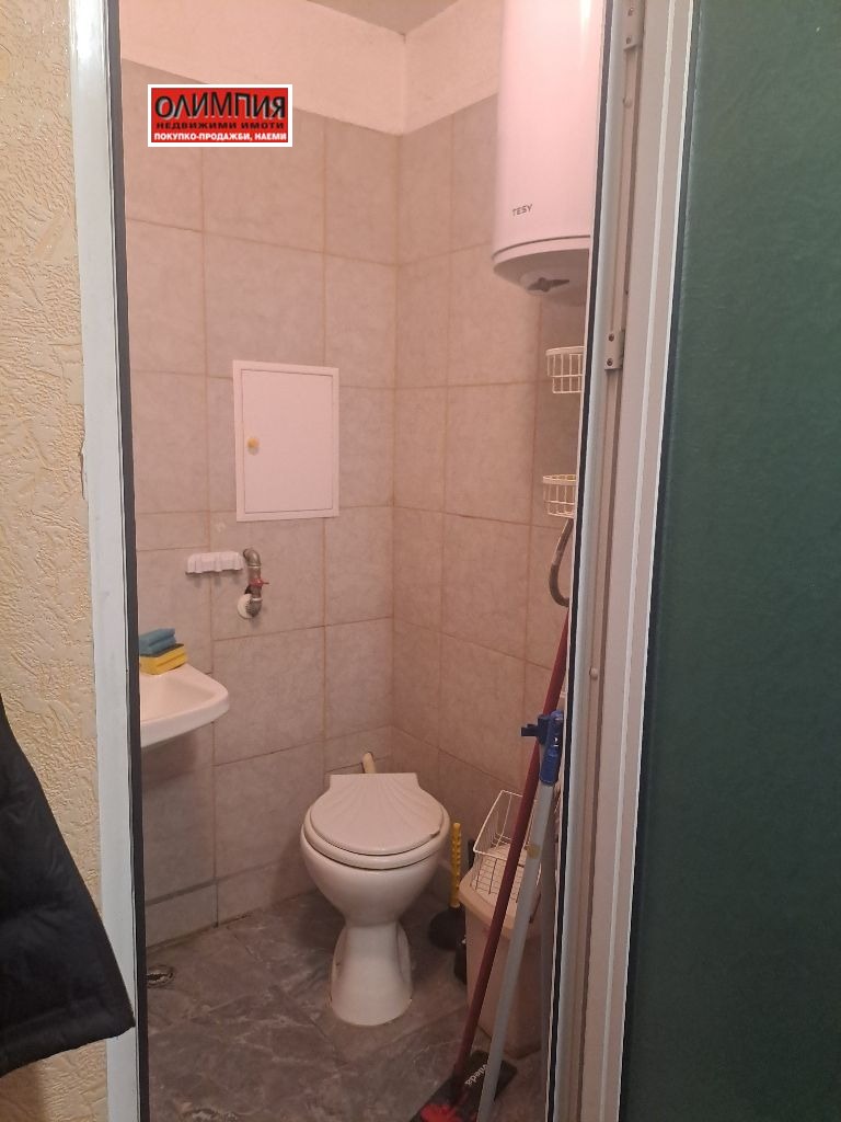 Дава под наем  1-стаен град Плевен , Широк център , 42 кв.м | 32035333 - изображение [16]