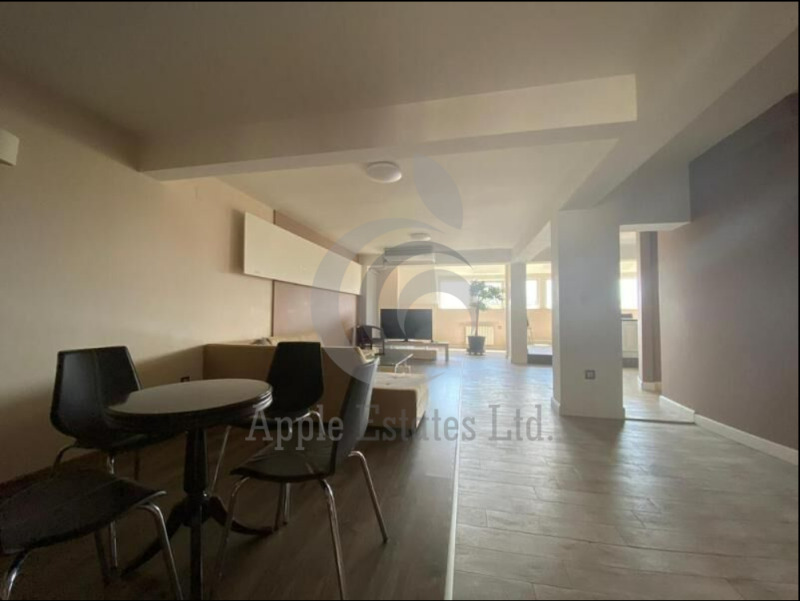 K pronájmu  3 ložnice Sofia , Banišora , 120 m2 | 72068430 - obraz [3]