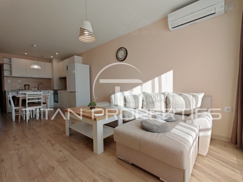 Para alugar  1 quarto Plovdiv , Trakiia , 60 m² | 12168444