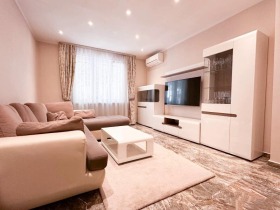 1 quarto Lozenec, Sofia