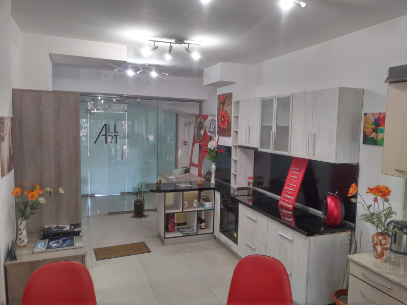 Издаје се  Канцеларија Софија , Центар , 27 м2 | 47979509 - слика [3]