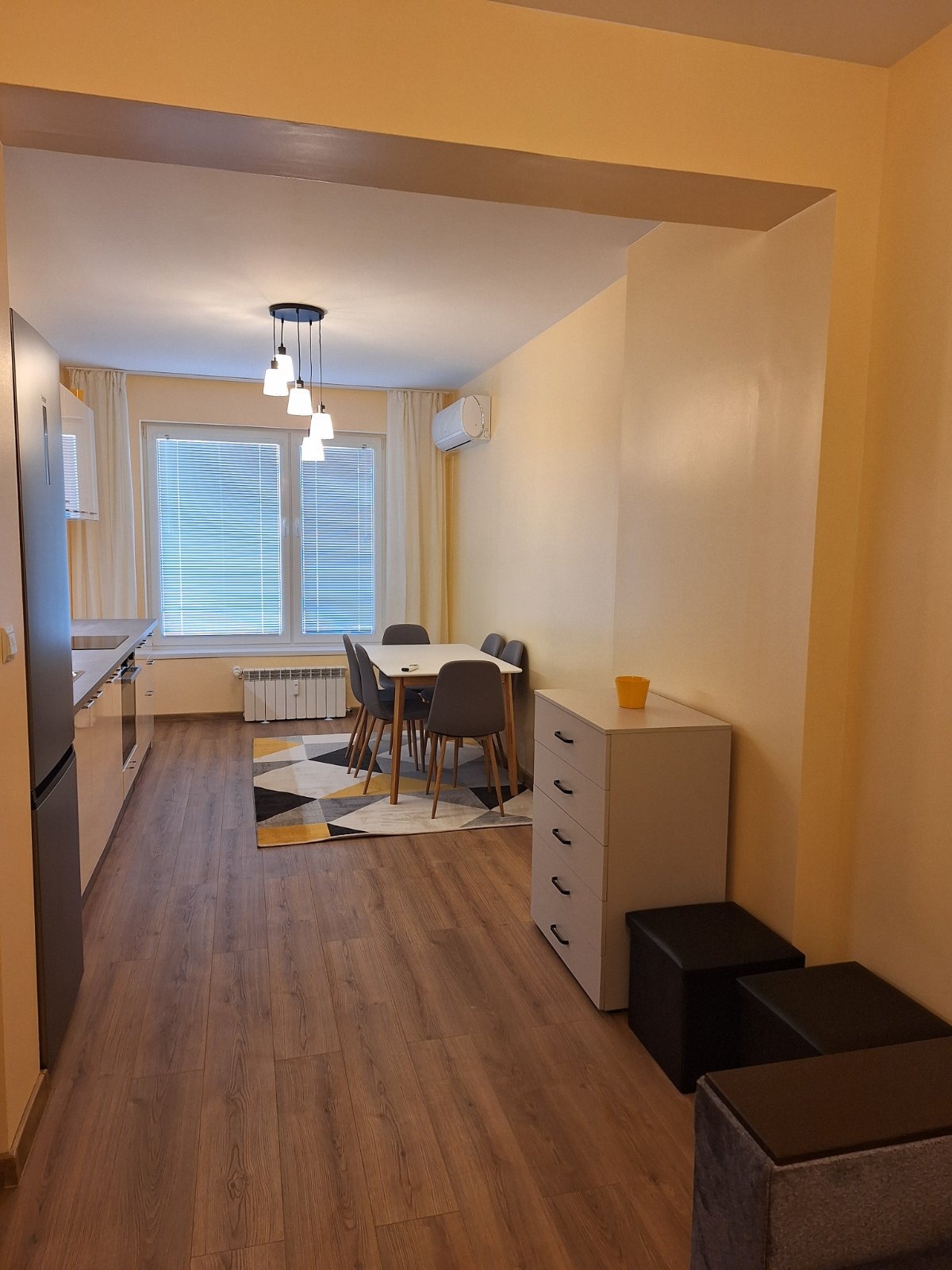 Дава под наем 3-СТАЕН, гр. София, Център, снимка 4 - Апартаменти - 54203840