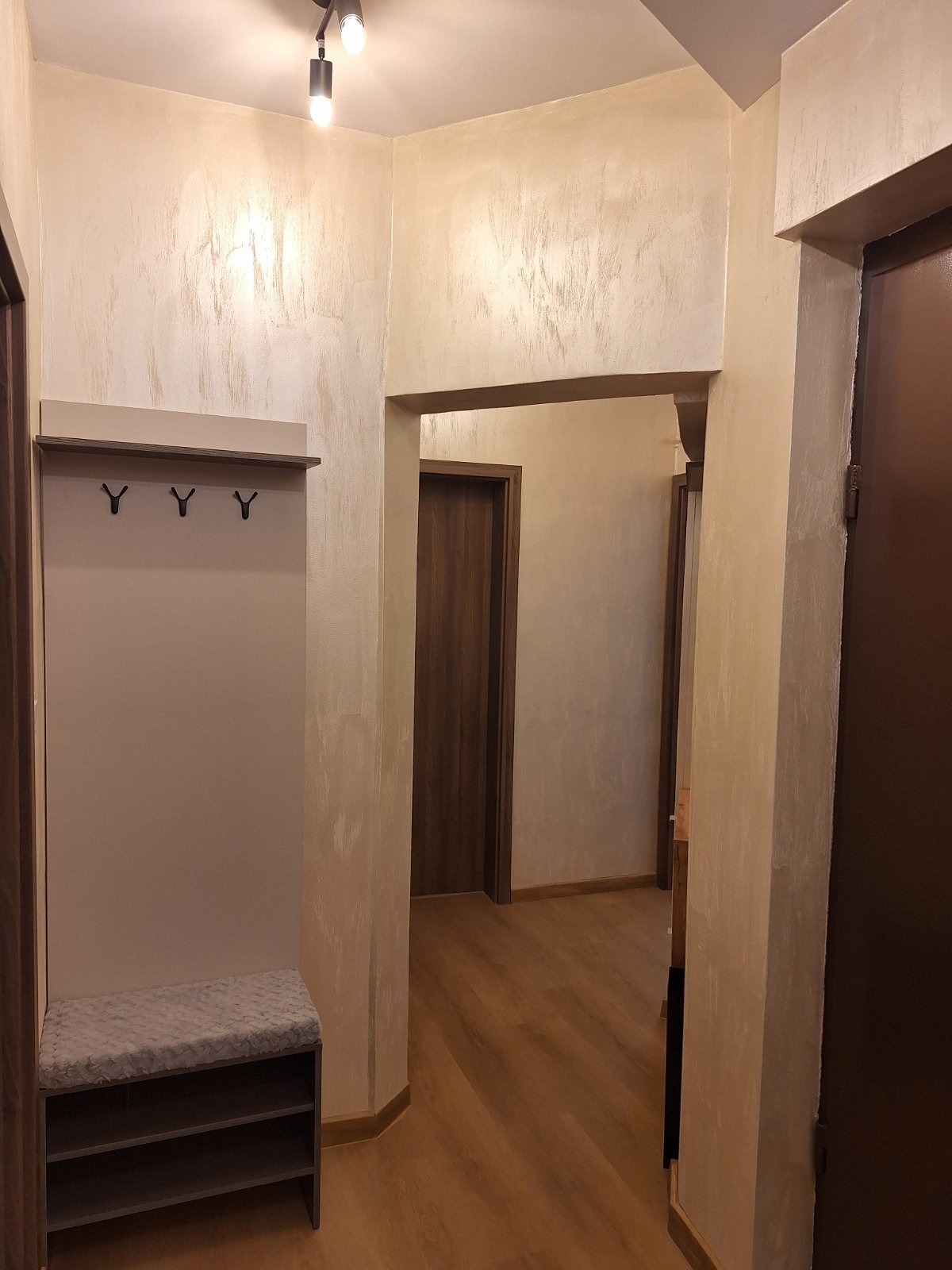 Дава под наем 3-СТАЕН, гр. София, Център, снимка 11 - Апартаменти - 54203840