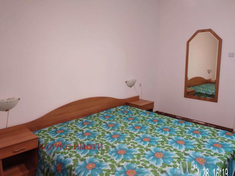 En renta  1 dormitorio Ruse , Tsentar , 68 metros cuadrados | 29452077 - imagen [2]