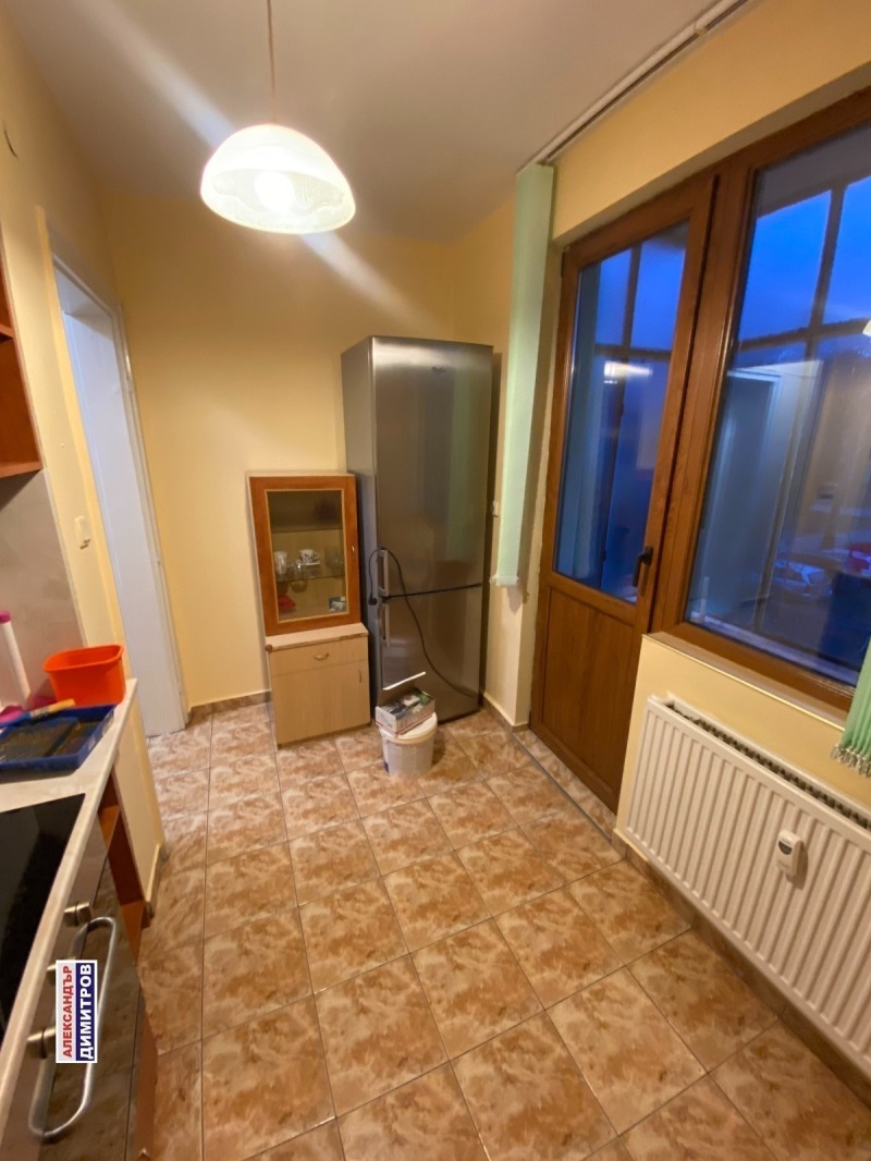 Te huur  1 slaapkamer Ruse , Vazrazjdane , 55 m² | 40512099 - afbeelding [4]