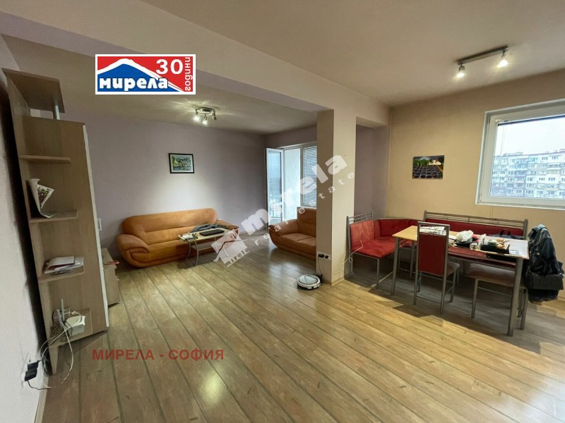 A louer  1 chambre Sofia , Mladost 2 , 80 m² | 95141183