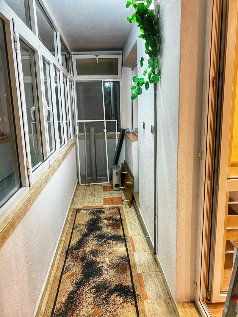 Дава под наем МНОГОСТАЕН, гр. Пловдив, Христо Смирненски, снимка 3 - Апартаменти - 52641625