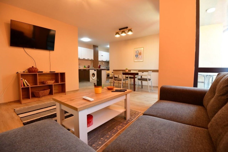 For Rent  1 bedroom Plovdiv , Tsentar , 85 sq.m | 99272654