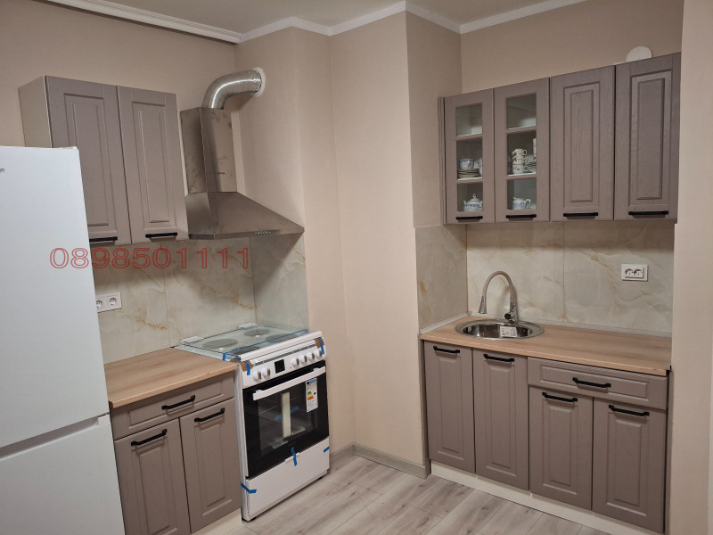 Дава под наем 3-СТАЕН, с. Гара Елин Пелин, област София област