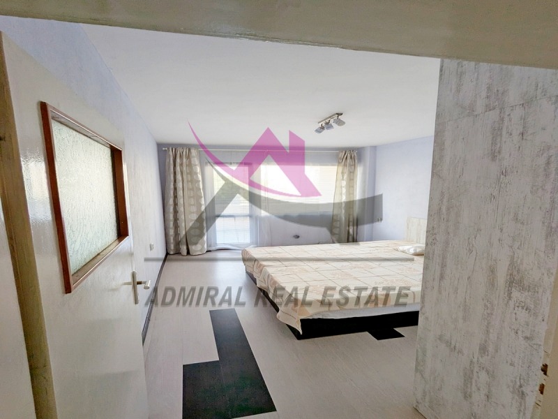 Дава под наем 4-СТАЕН, гр. Варна, Център, снимка 2 - Апартаменти - 52443595