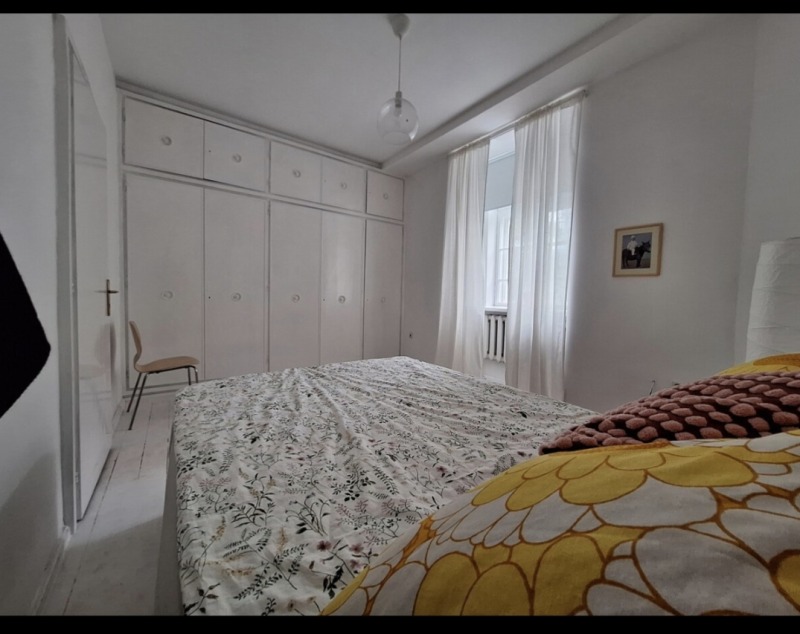 Zu vermieten  3+ Schlafzimmer Sofia , Zentar , 210 qm | 47223169 - Bild [9]