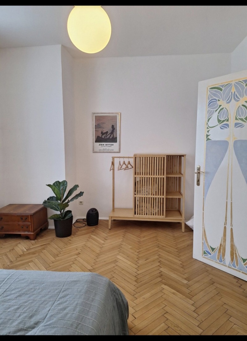 Zu vermieten  3+ Schlafzimmer Sofia , Zentar , 210 qm | 47223169 - Bild [6]