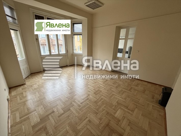 Под наем ОФИС, град София, Център • 1800 € / 3520.49 лв. • 81221314 1