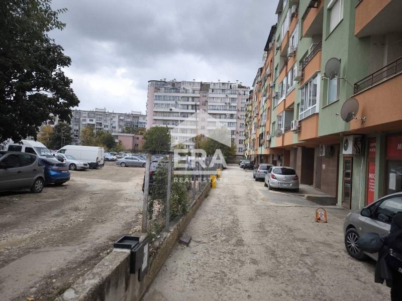 De inchiriat  Magazin Varna , Levsci 1 , 75 mp | 31986882 - imagine [14]