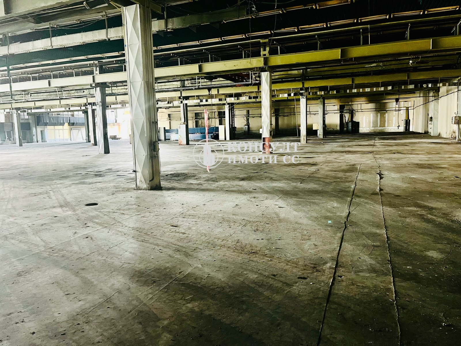 Дава под наем ПРОМ. ПОМЕЩЕНИЕ, гр. Стара Загора, Индустриална зона - изток