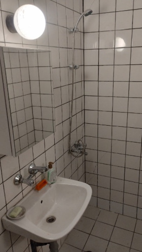 ���� ��� ���� 1-����� | Imot.bg � ����� ������ 11