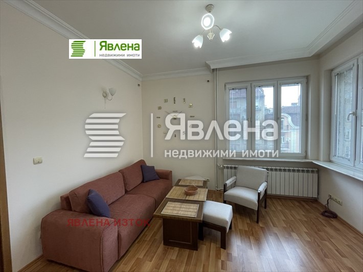Дава под наем 3-СТАЕН, гр. София, Център