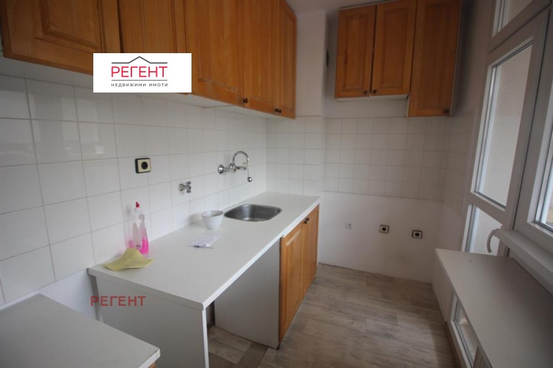 Дава под наем ОФИС, гр. Габрово, Център, снимка 3 - Офиси - 52409934