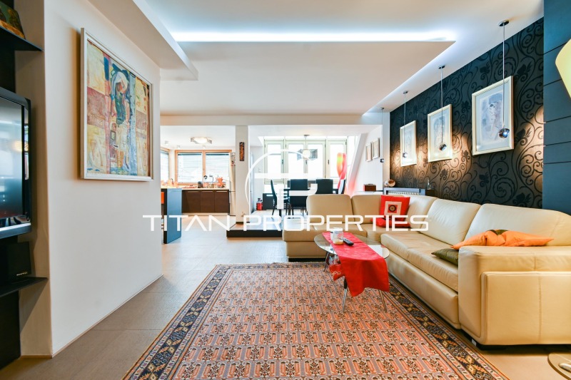 K pronájmu  2 ložnice Sofia , Centar , 200 m2 | 27412667