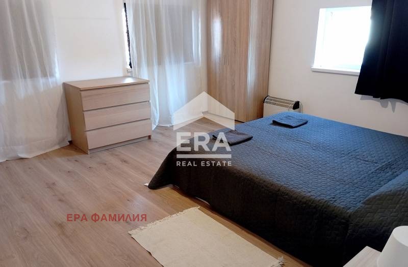 Дава под наем 3-СТАЕН, гр. София, Център, снимка 2 - Апартаменти - 54191581