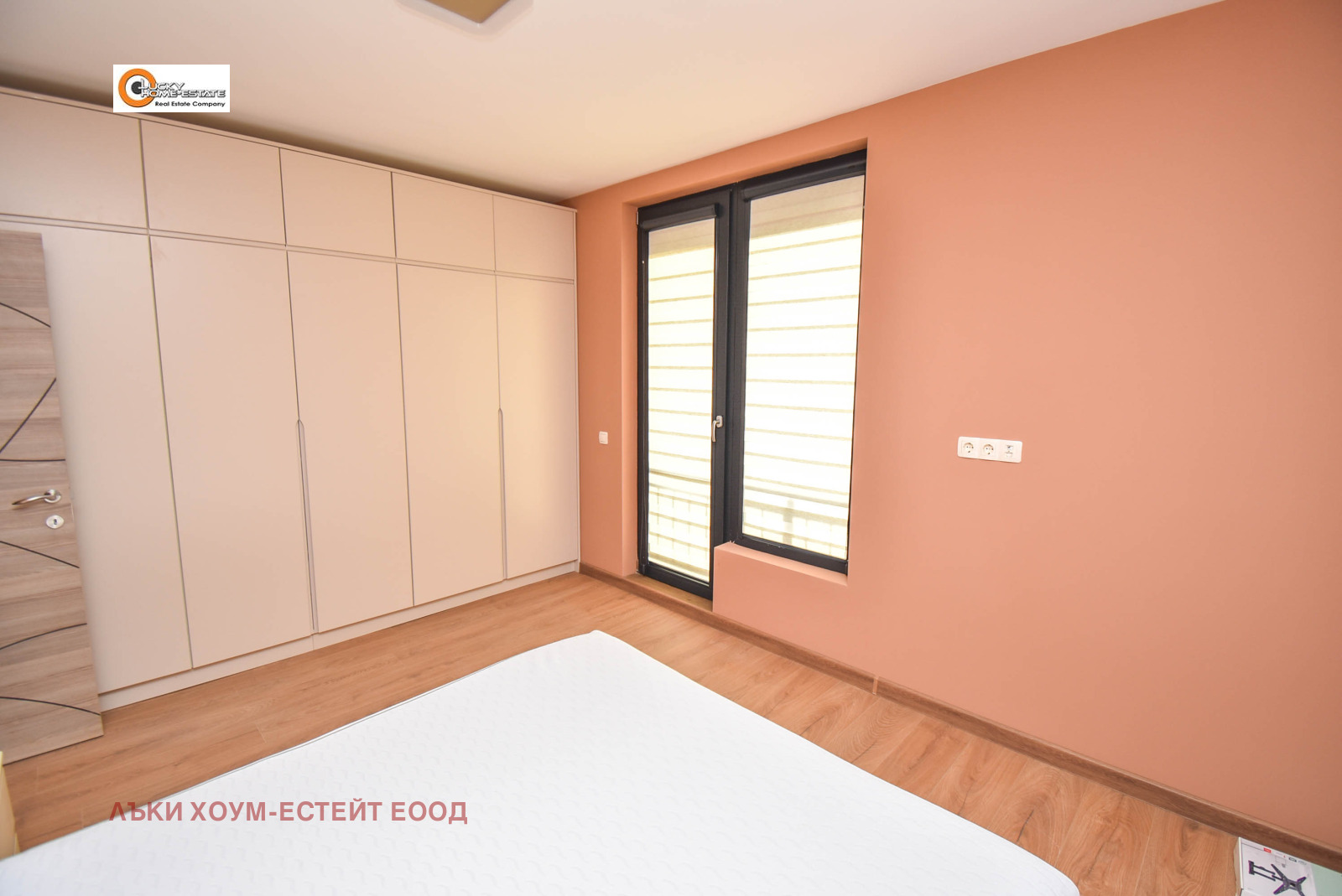 Дава под наем 3-СТАЕН, гр. Перник, Изток, снимка 12 - Апартаменти - 54339357