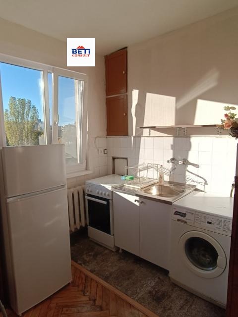 Дава под наем СТАЯ, гр. София, Лозенец, снимка 3 - Стаи под наем - 54079352