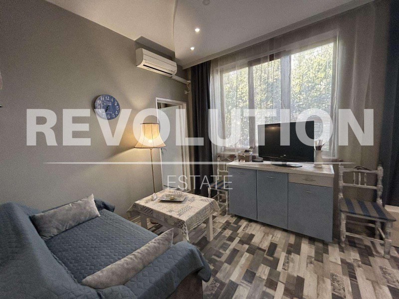 Te huur  1 slaapkamer Varna , Tsentar , 55 m² | 59014424