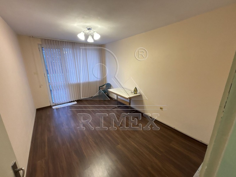 Дава под наем 3-СТАЕН, гр. Пловдив, Център, снимка 9 - Апартаменти - 53409577