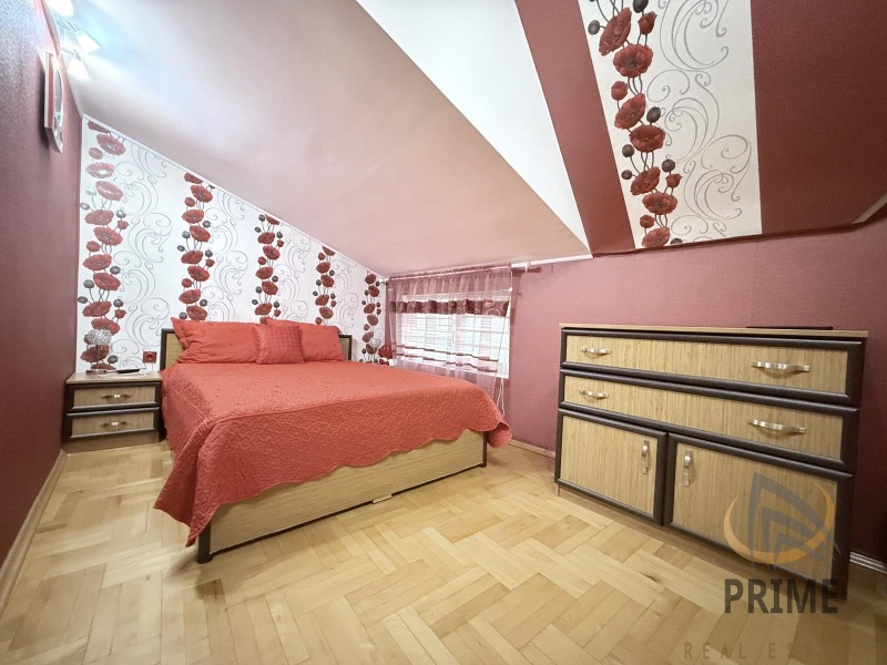 Дава под наем 3-СТАЕН, гр. Бургас, Възраждане, снимка 11 - Апартаменти - 53428759