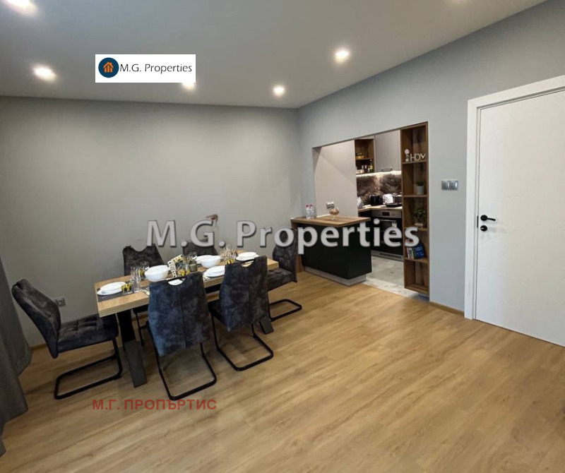 Kiadó  3 hálószobás Varna , Centar , 110 négyzetméter | 86209659