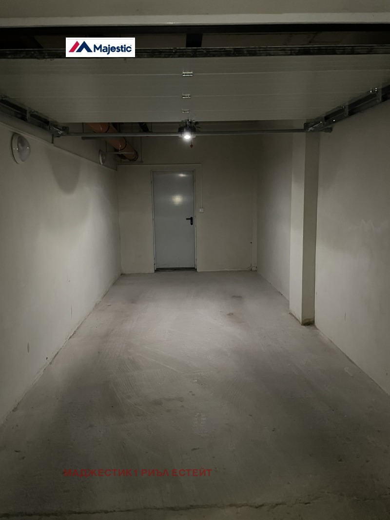K pronájmu  Garáž Sofia , Mladost 1 , 20 m2 | 97286384 - obraz [3]