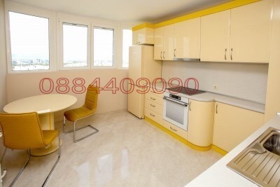 Da affittare  1 camera da letto Sofia , Poligona , 70 mq | 86708326