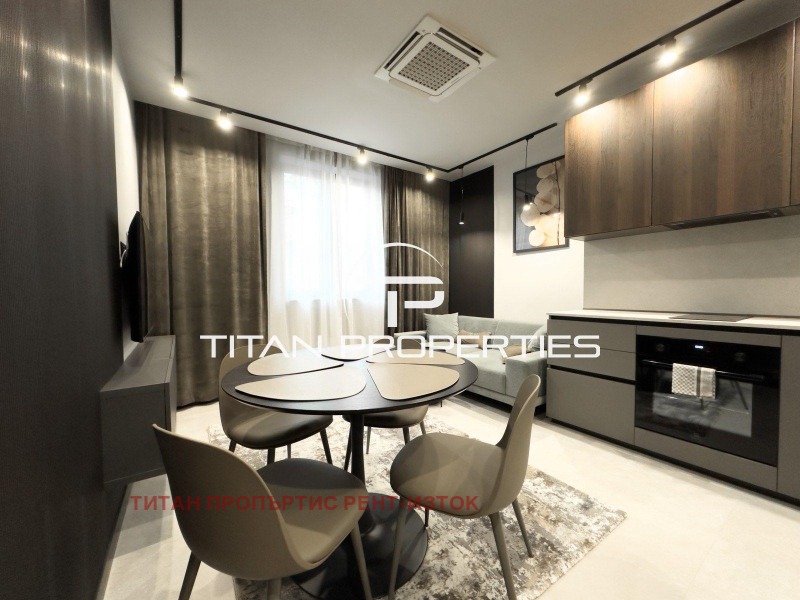 Дава под наем 3-СТАЕН, гр. Бургас, Център, снимка 2 - Апартаменти - 52521297