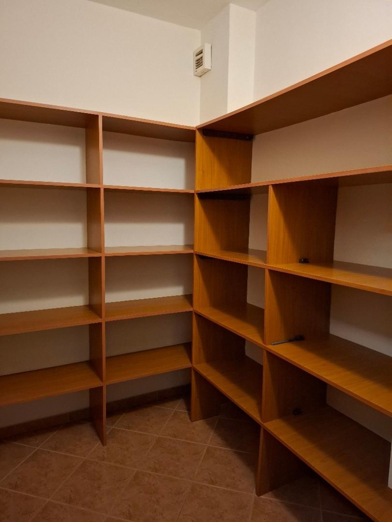 Дава под наем  4-стаен град София , Център , 180 кв.м | 12249729 - изображение [9]
