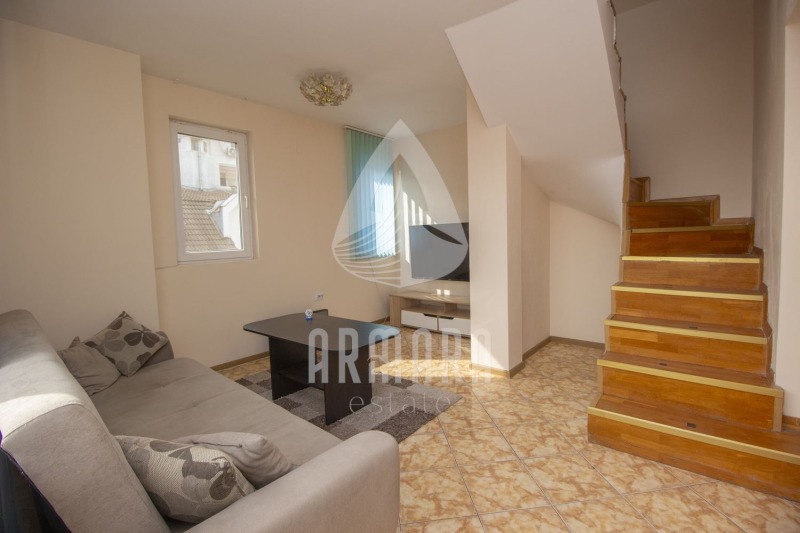 Дава под Наем МЕЗОНЕТ в град Пловдив, Пещерско шосе - 100 кв.м / 500 € » 977.92 лв., АРМАРА ЕСТЕЙТ