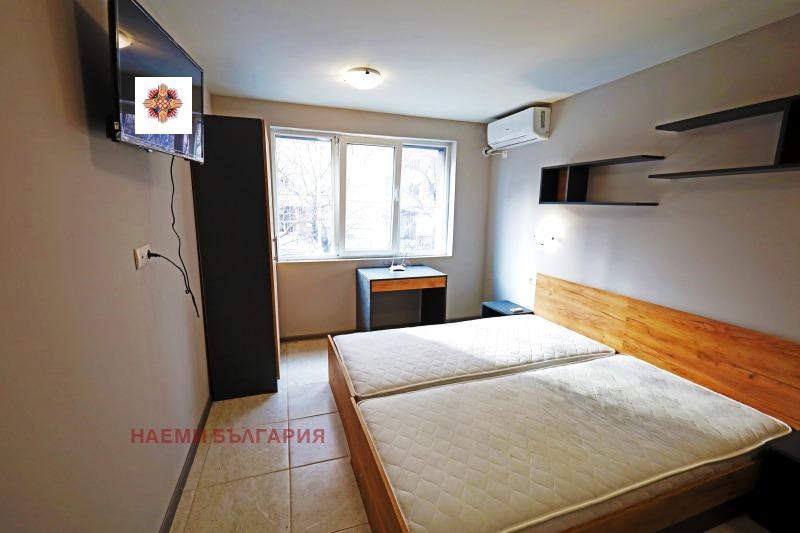 De inchiriat  Studio Sofia , Lagera , 35 mp | 95798220 - imagine [2]