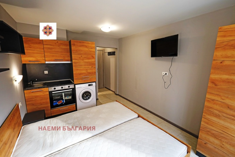 De inchiriat  Studio Sofia , Lagera , 35 mp | 95798220