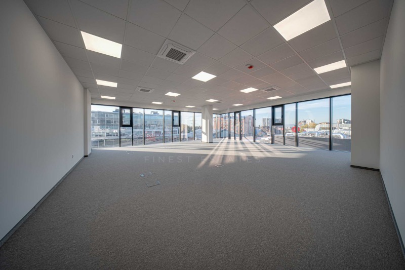 Дава под наем ОФИС, гр. София, Малинова долина, снимка 4 - Офиси - 52295524