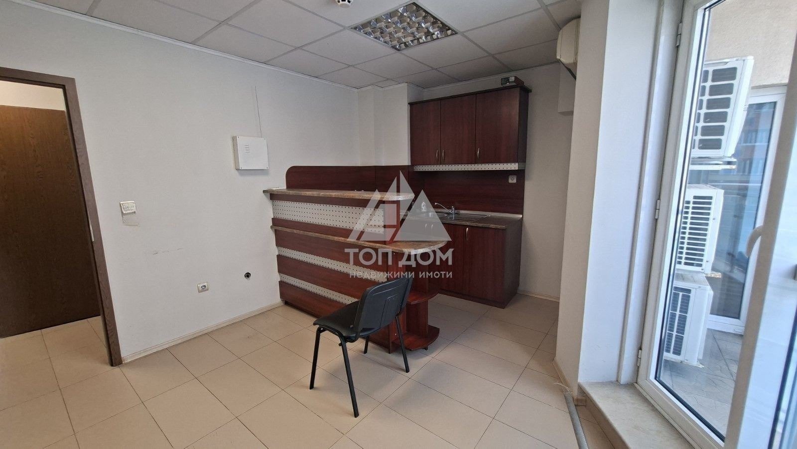 Дава под наем ОФИС, гр. Варна, Лятно кино Тракия, снимка 10 - Офиси - 55661834