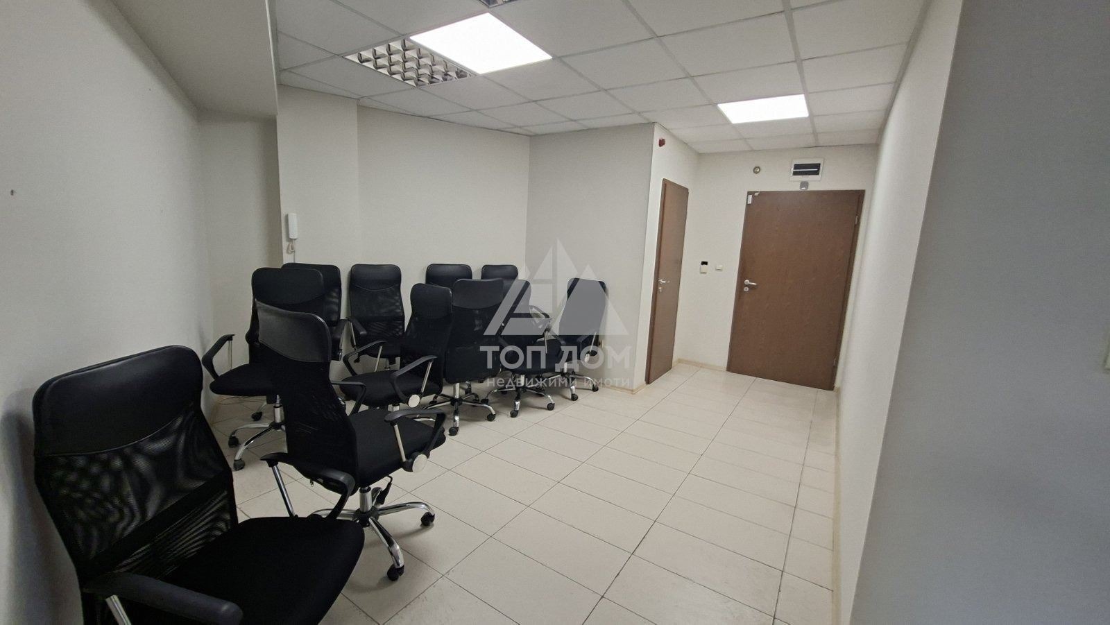 Дава под наем ОФИС, гр. Варна, Лятно кино Тракия, снимка 7 - Офиси - 55661834