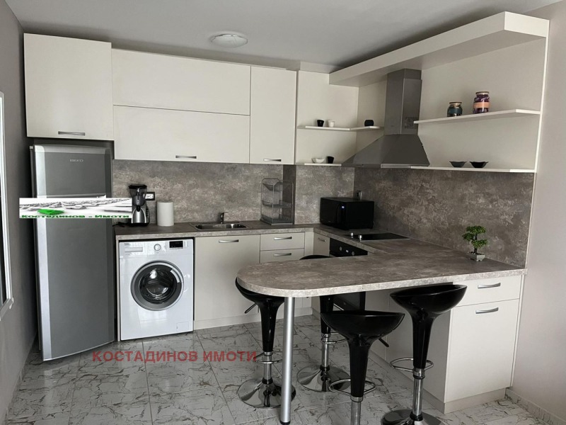 Para alugar  1 quarto Plovdiv , Hristo Smirnenski , 64 m² | 67931391 - imagem [2]