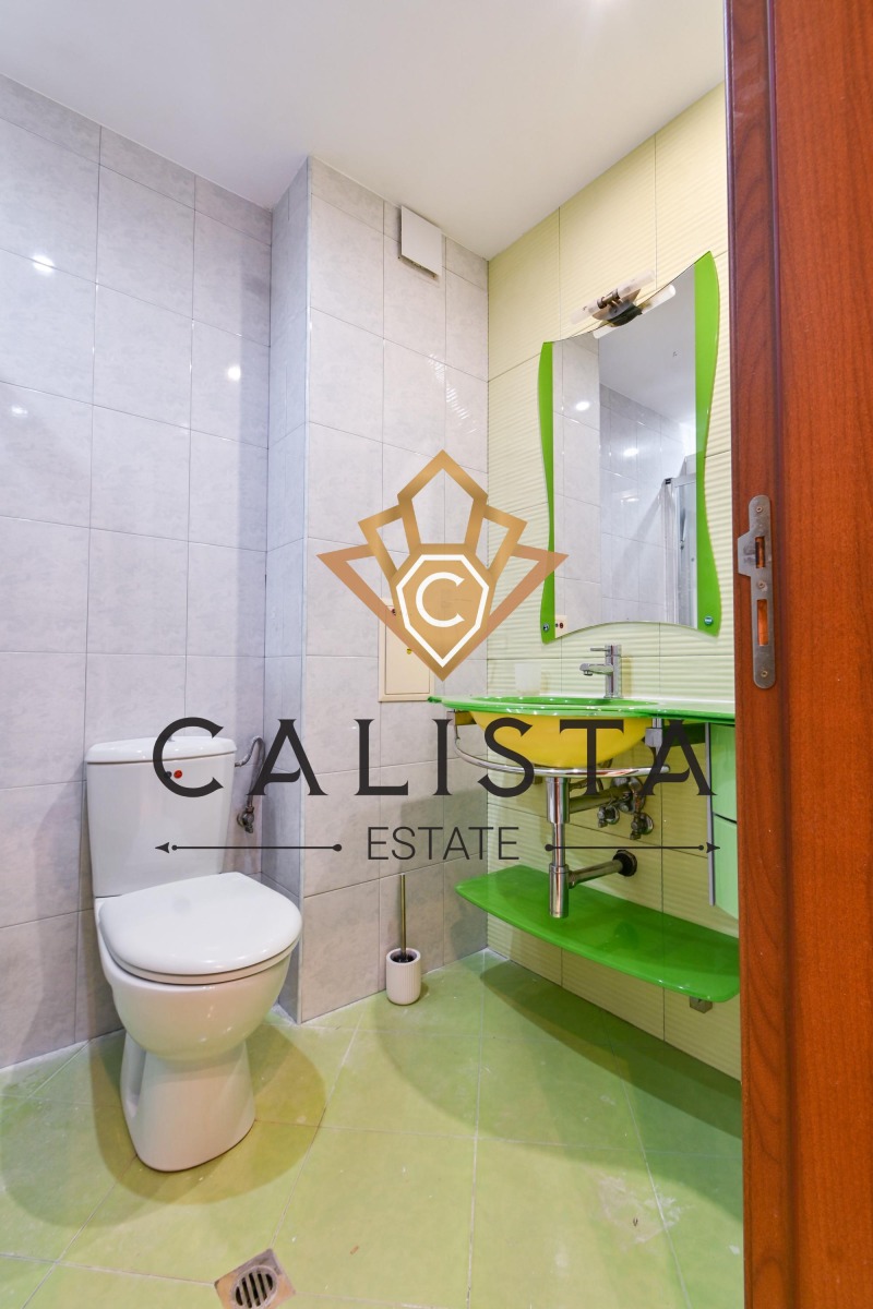 Издаје се  2 спаваће собе Софија , Дарвеница , 85 м2 | 80796387 - слика [10]