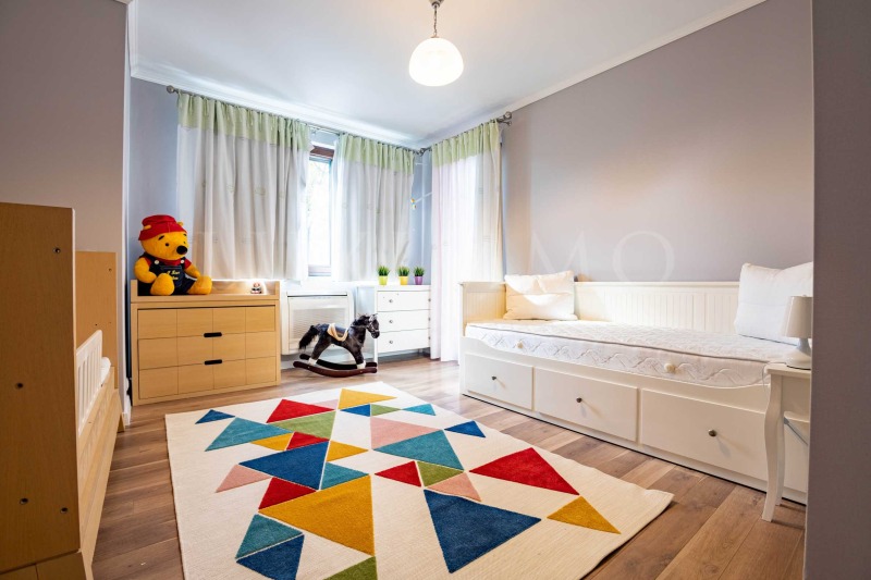 Zu vermieten  3 Schlafzimmer Plowdiw , Sadijski , 198 qm | 93222936 - Bild [14]