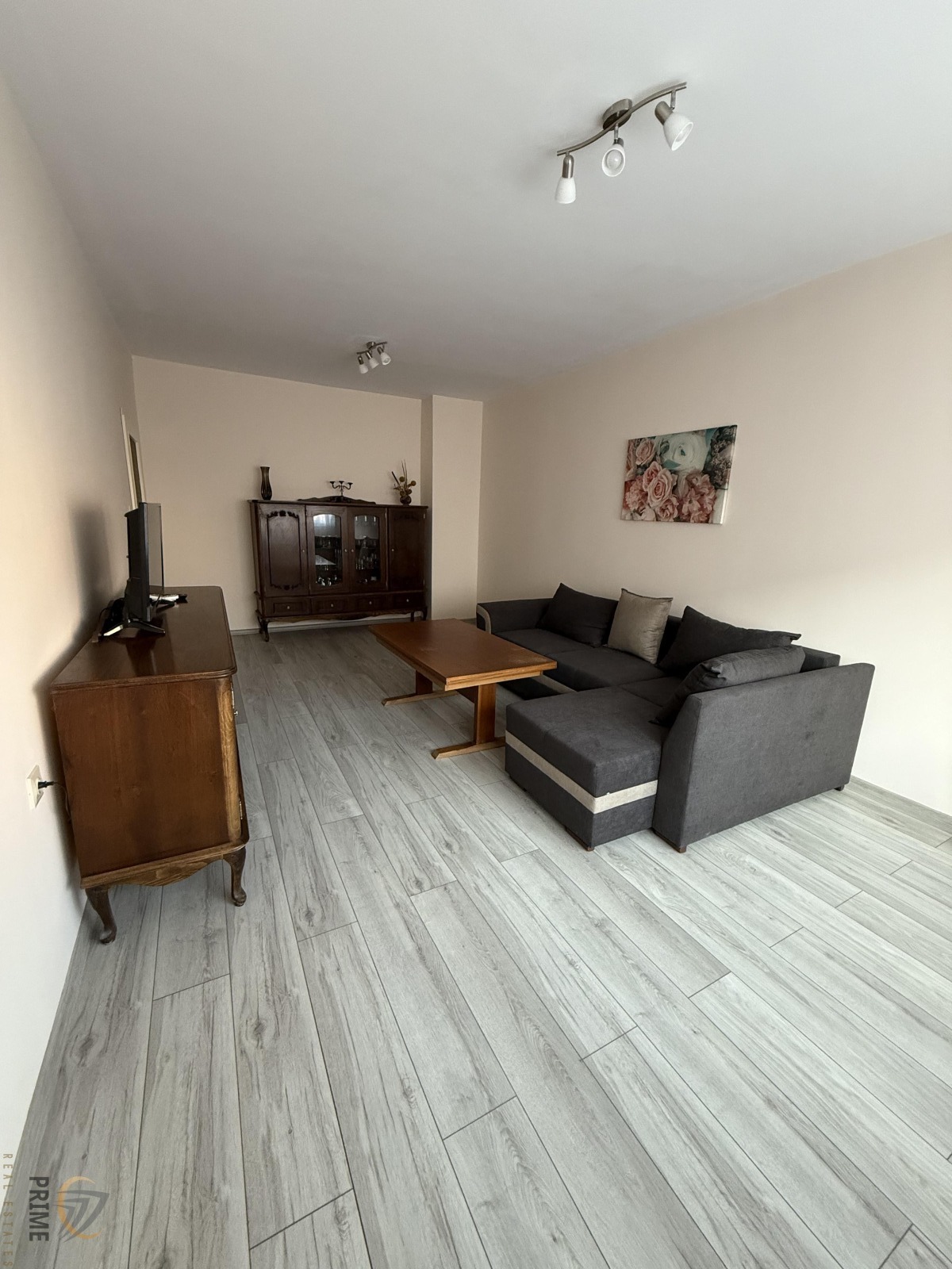 Дава под наем 3-СТАЕН, гр. Бургас, Братя Миладинови