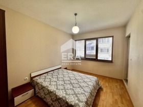 1 chambre Okrajna bolnitsa-Generali, Varna 6