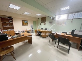 Office Tsentar, Shumen 1