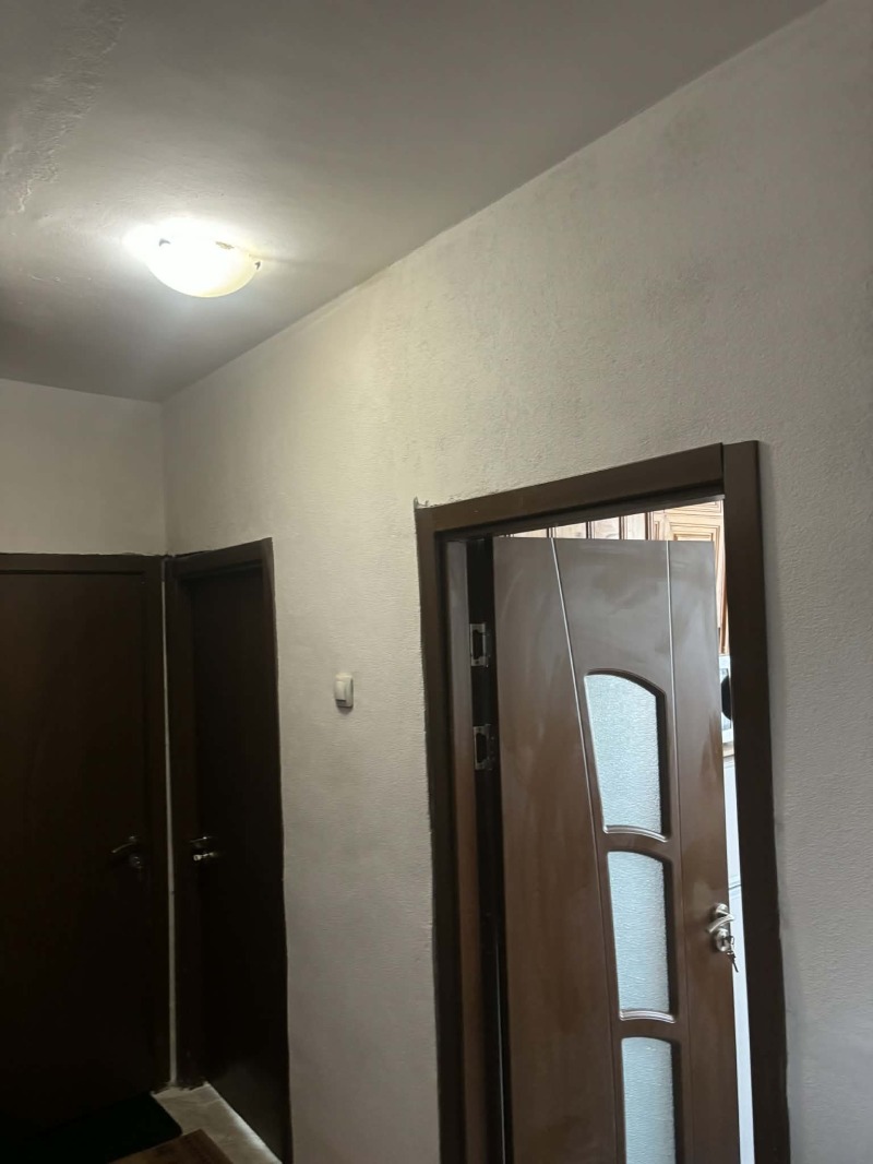 Дава под наем 2-СТАЕН, гр. Благоевград, Широк център, снимка 12 - Апартаменти - 53455400