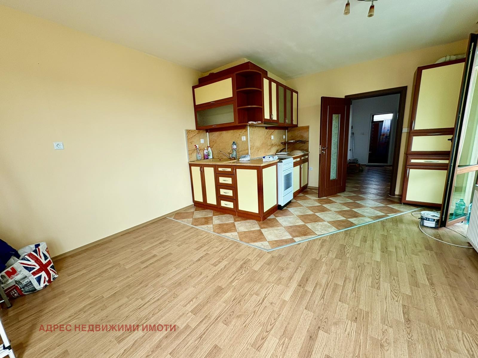 ���� ��� ���� 3-����� | Imot.bg � ����������� 3